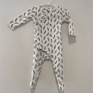 Baby bodysuit